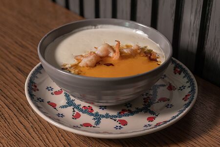 Крем-суп из тыквы с креветками