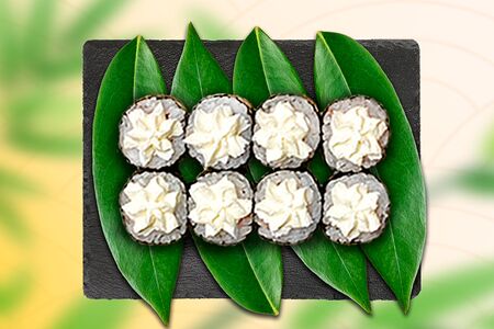 Маки с помидором