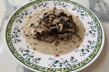 Бефстроганов из говядины с грибами