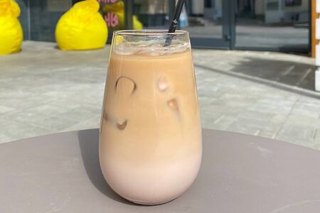 Айс латте малина