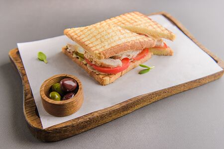 Сэндвич с куриной грудкой