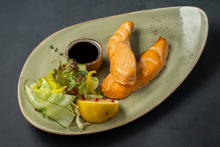 Стейк из семги