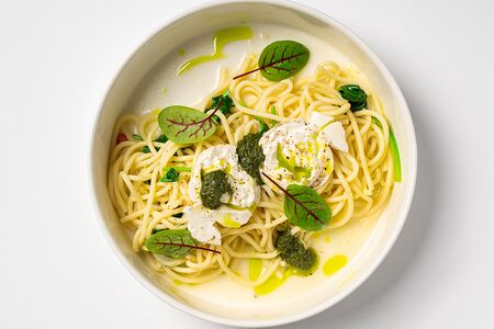 Паста с бурратой