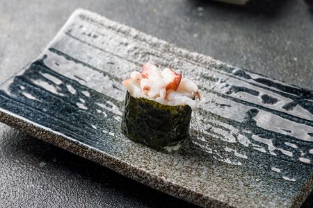 Гункан Осьминог