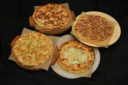 Комбо Четыре пиццы