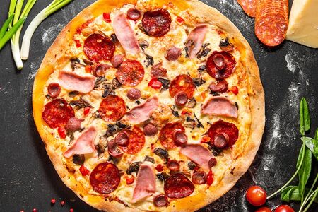 Пицца Баварская