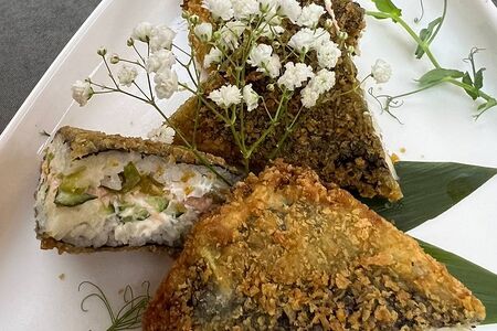 Суши-сэндвич с лососем