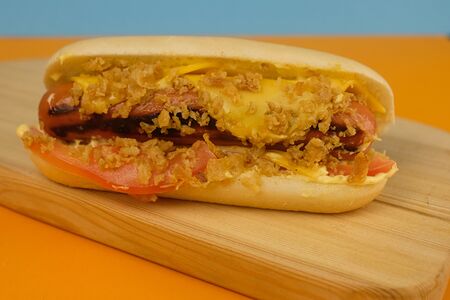 Хот-дог Сырный