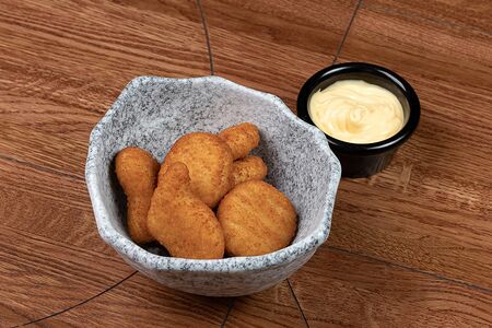 Куриные наггетсы