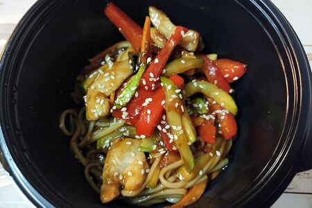 Удон с курой