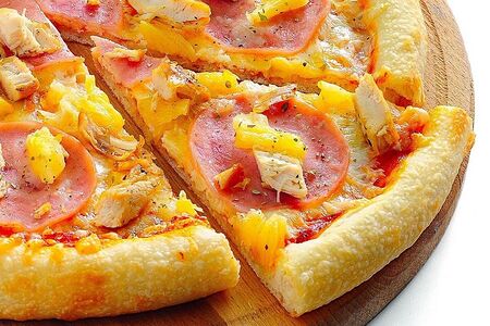 Пицца Гавайская на тонком тесте 30 см