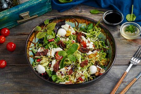 Салат Халлуми