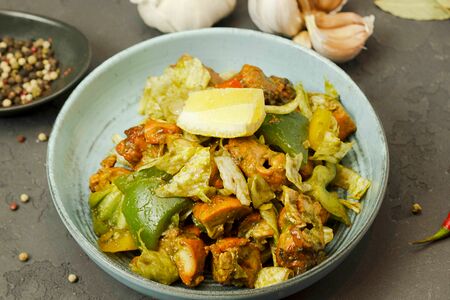 Чикен Тикка Салат