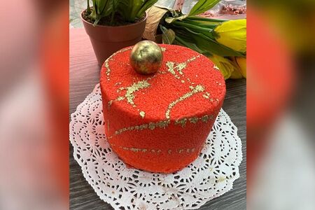 Пирожное Клубника в шоколаде