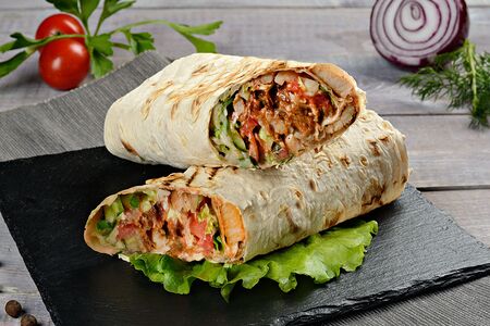 Шаурма Свиная шейка в лаваше