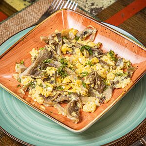 Կախասունկ ձվով