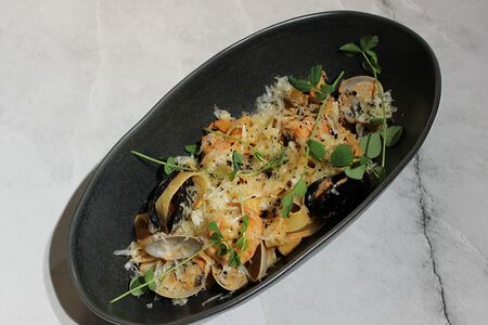 Феттуччине с морепродуктами