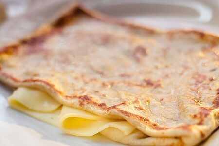 Блин с сыром Сулугуни