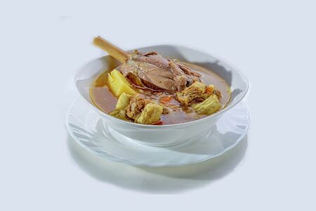 Пити с бараниной