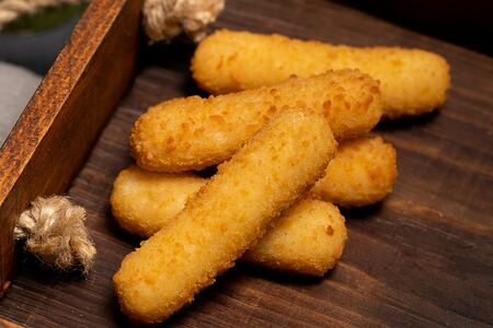 Сырные палочки