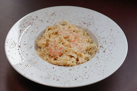 Феттучине с креветками