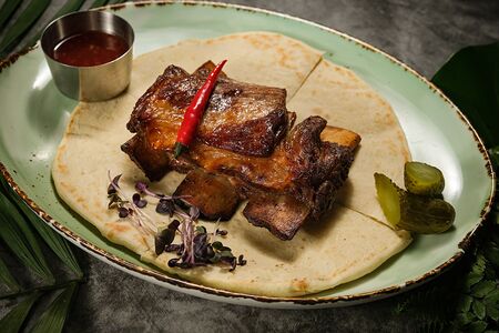 Томленые говяжьи ребра