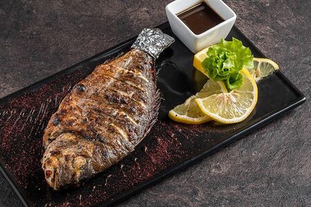 Дорада на гриле