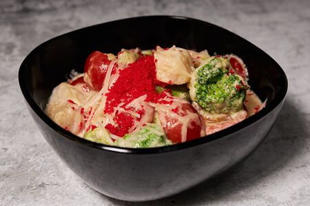 Гребешки с брокколи в сливочном соусе