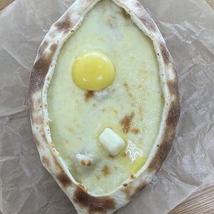 Хачапури по-аджарски