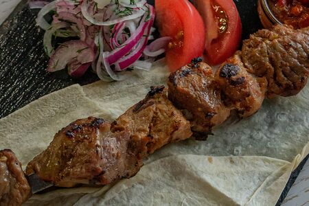 Шашлык из cвинoй шеи