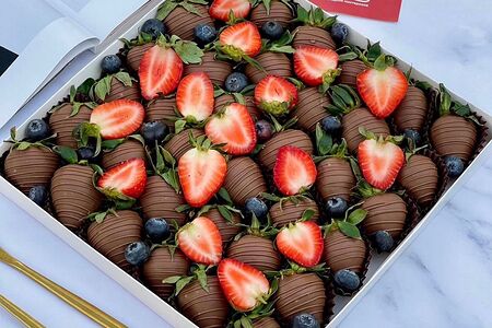 Клубника в шоколаде Berry Day L