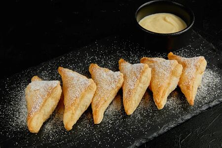 Пирожки с тыквой и заварным кремом