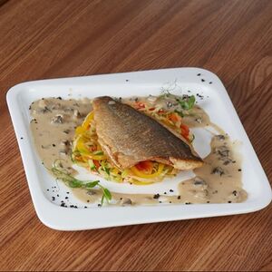 Филе дорадо с овощами