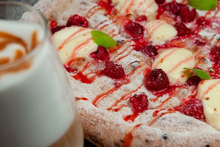 Малина и маскарпоне