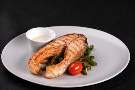 Стейк из форели