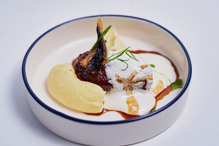 Говяжьи щечки с пюре