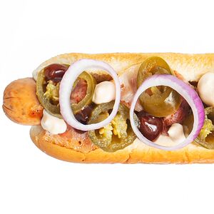 С беконом и халапеньо