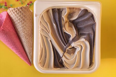 Мороженое Шоколад-Гранд Тоффи в мини-ванне