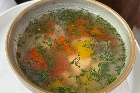 Уха из белой и красной рыбы