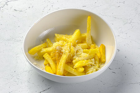 Картофель фри с трюфельным маслом и сыром пармезан