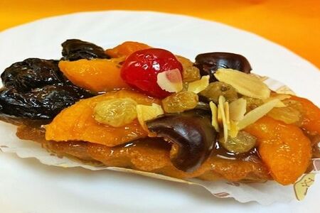 Пирожное постное Корзиночка песочная с сухофруктами и орехами