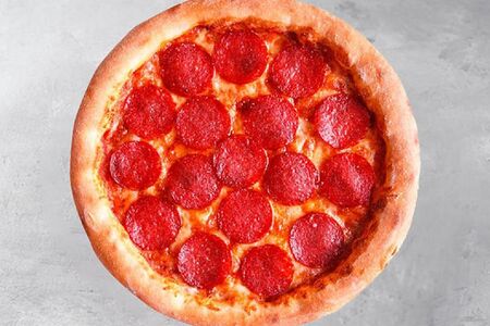 Пицца пепперони