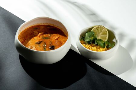 Том ям с тигровыми креветками