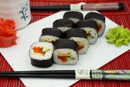 Ролл фирменный Овощной