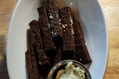 Чесночные гренки