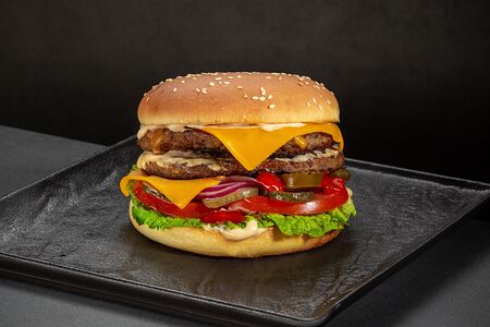 Бургер двойной