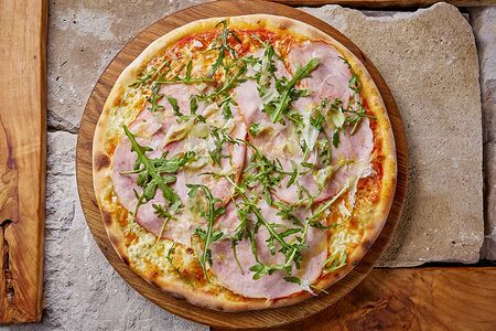 Пицца с окороком