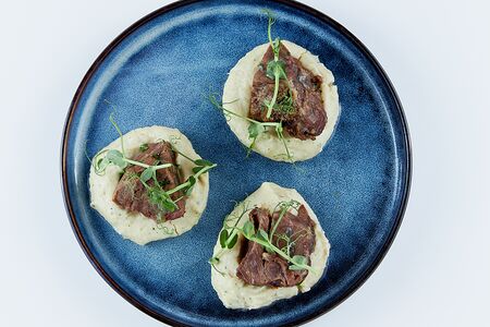 Говяжьи щёчки