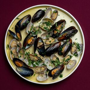 Соте мидии-вонголе