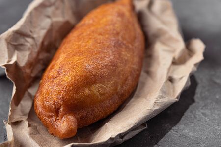 Пирожок с картошкой жареный